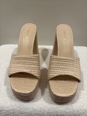 Larroude Neutral Woven Platform Slides - Natural Beige